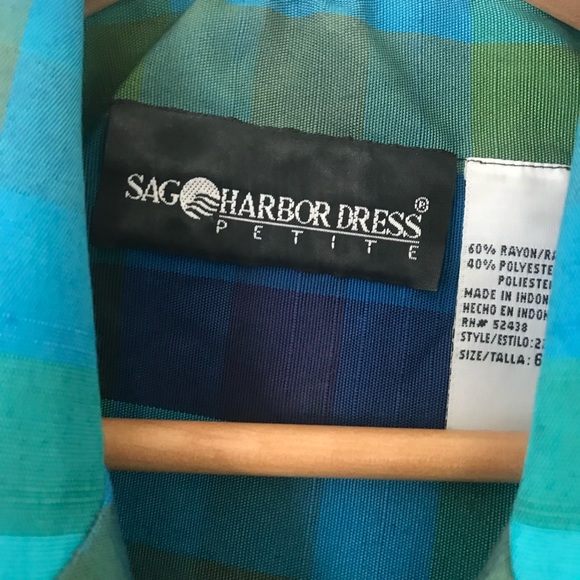 Sag Harbor Plaid Dome Button Down Top - Picture 2 of 10